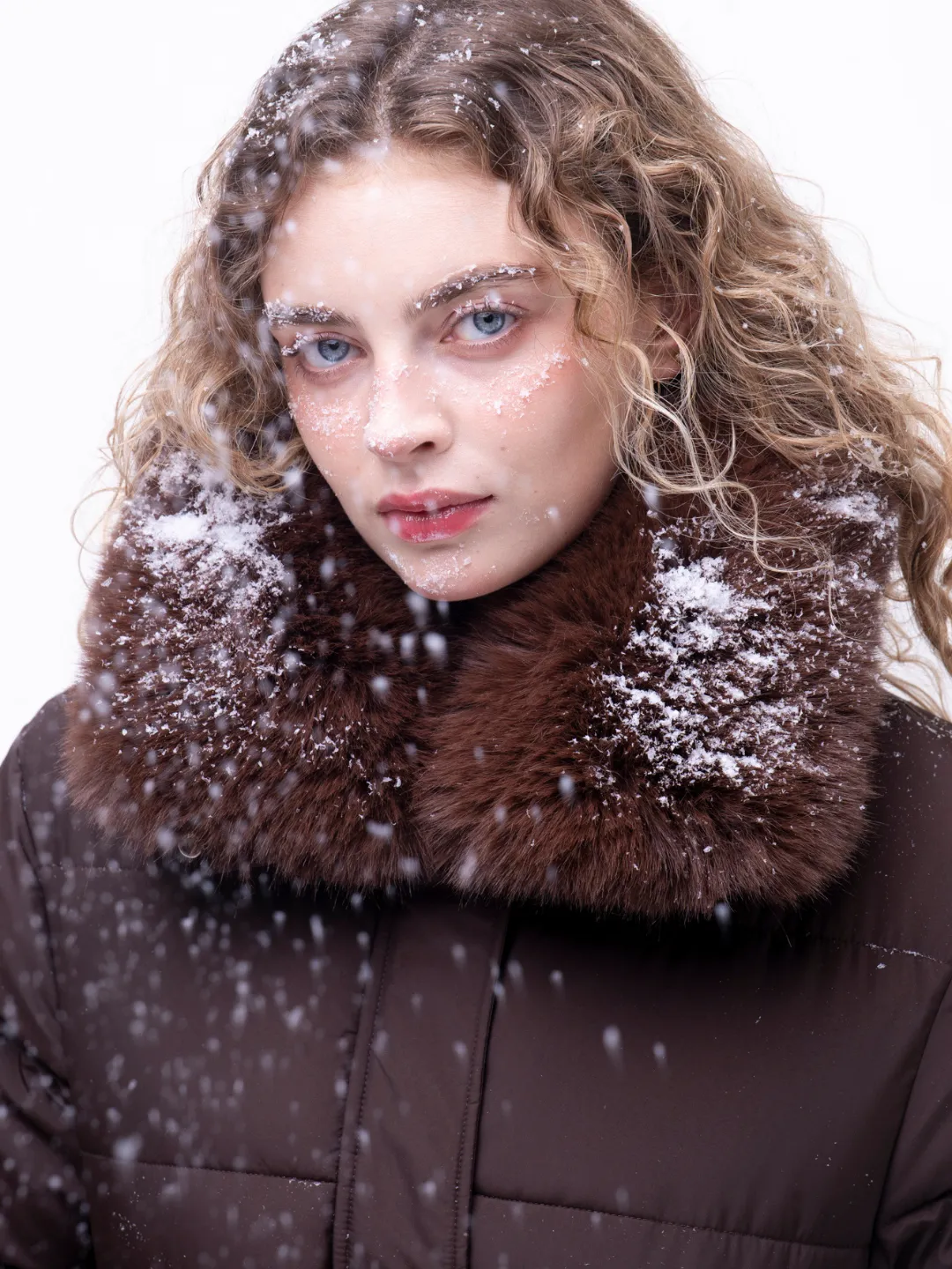 WarmCore™ Premium Elegant Detachable Faux Fur Collar Puffer With Belt - Image 3